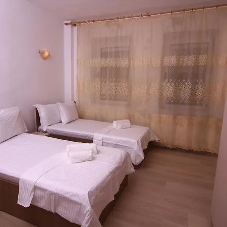 Nirvana Appartement Boekarest